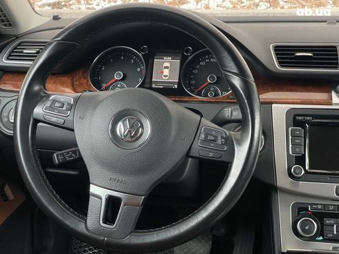 Volkswagen Passat CC 2011 бежевый - фото 16