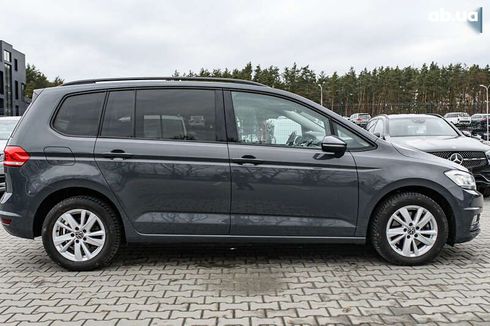 Volkswagen Touran 2020 - фото 17