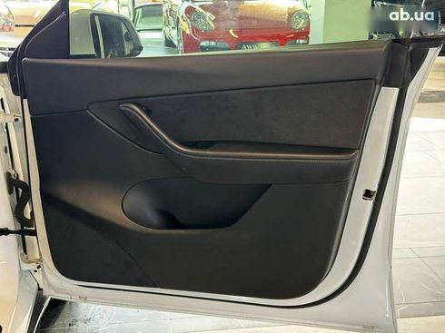 Tesla Model Y 2020 - фото 23