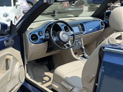 Volkswagen Beetle 2015 синий - фото 10