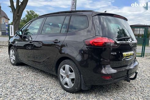 Opel Zafira 2012 - фото 4