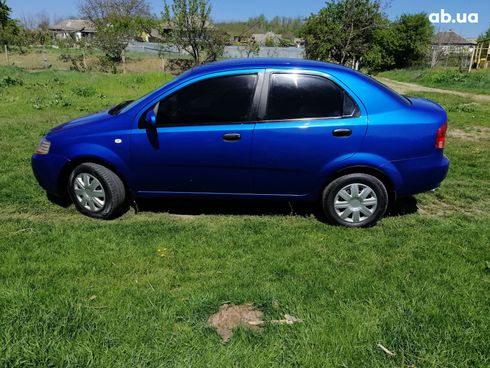 Chevrolet Aveo 2006 - фото 3