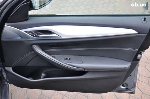 BMW 5 серия 2018 - фото 30