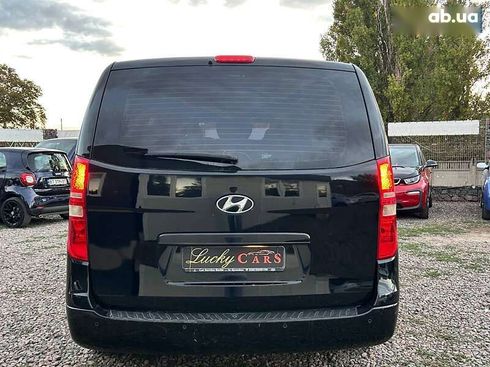 Hyundai H-1 2012 - фото 5