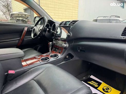 Toyota Highlander 2011 - фото 24