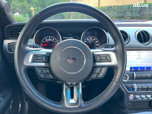 Ford Mustang 2019 красный - фото 38