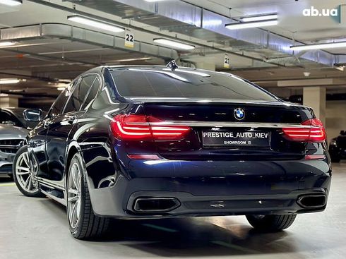 BMW 7 серия 2017 - фото 23