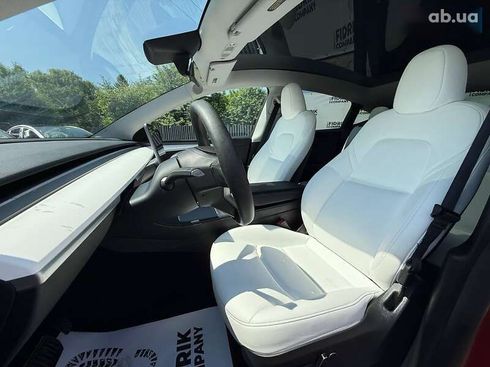 Tesla Model Y 2023 - фото 11