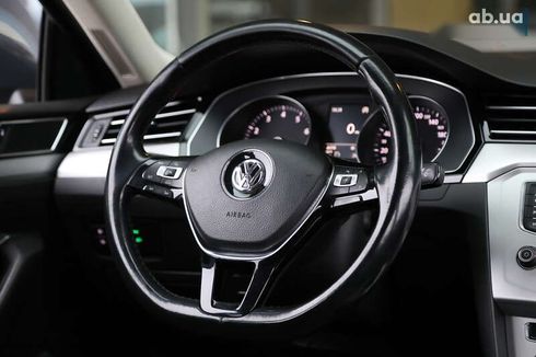 Volkswagen Passat 2015 - фото 12