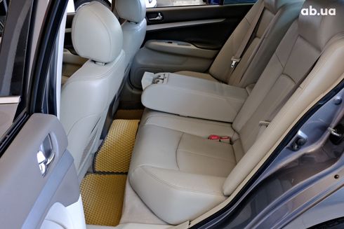 Infiniti G-Series 2012 серый - фото 8