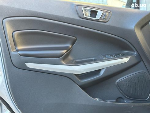 Ford EcoSport 2020 серый - фото 13