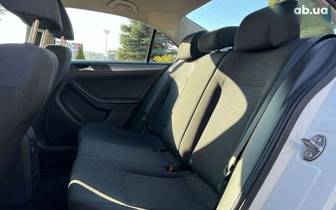 Volkswagen Jetta 2015 - фото 10