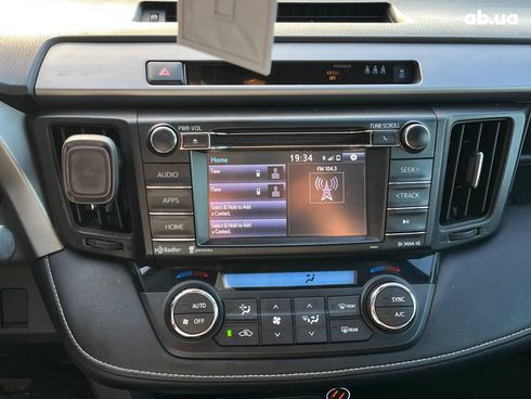 Toyota RAV4 2016 черный - фото 22