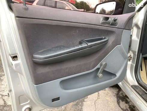 Skoda Fabia 2001 серый - фото 26