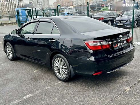 Toyota Camry 2017 - фото 19