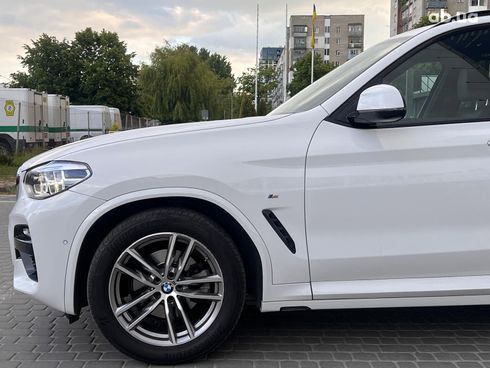 BMW X3 2018 белый - фото 7