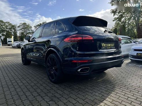 Porsche Cayenne 2016 - фото 5
