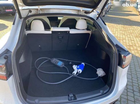 Tesla Model Y 2021 - фото 24