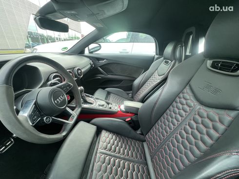 Audi TT RS 2021 - фото 31