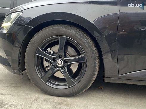 Skoda Superb 2015 - фото 7