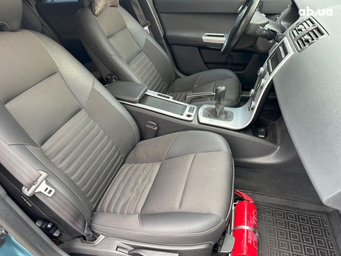 Volvo V50 2010 синий - фото 22
