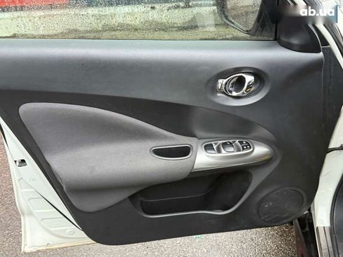 Nissan Juke 2019 - фото 28