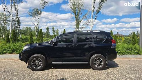 Toyota Land Cruiser Prado 2010 - фото 16