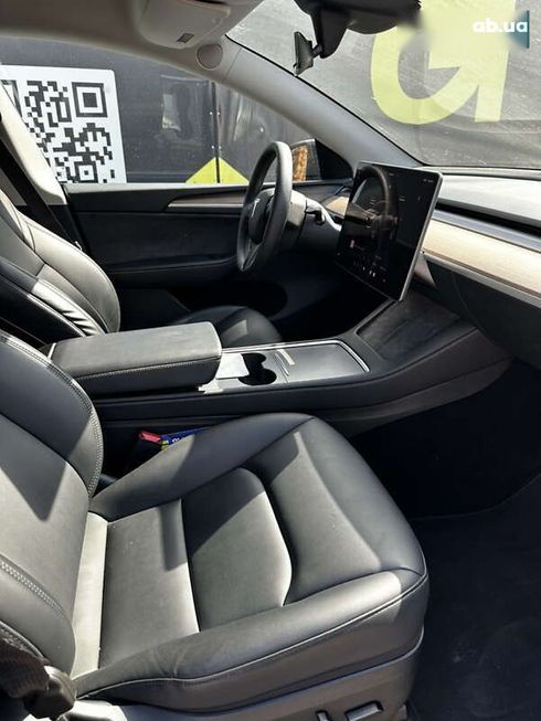 Tesla Model Y 2023 - фото 15