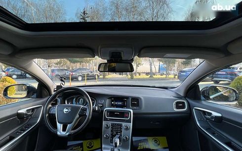 Volvo V60 2014 - фото 14