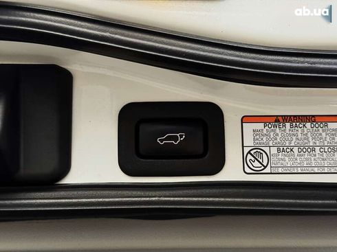 Toyota Land Cruiser 2017 - фото 25