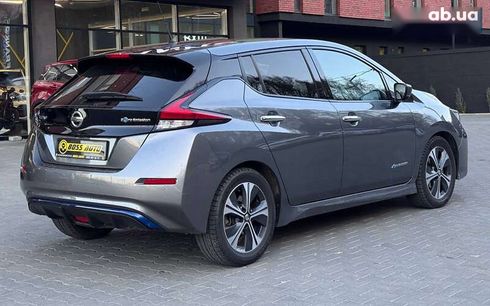 Nissan Leaf 2018 - фото 6
