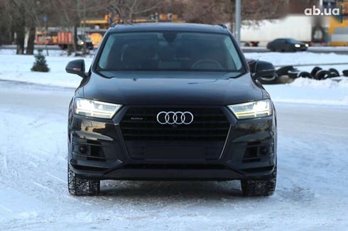 Audi Q7 2018 - фото 2
