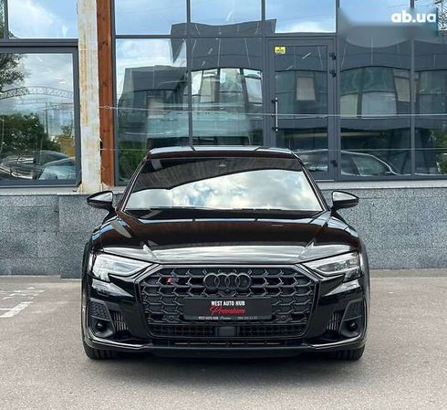 Audi S8 2025 - фото 2