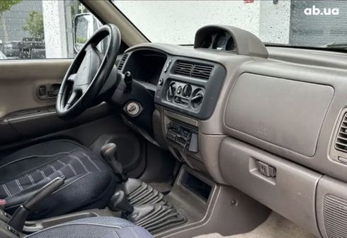 Mitsubishi Pajero 2000 черный - фото 5