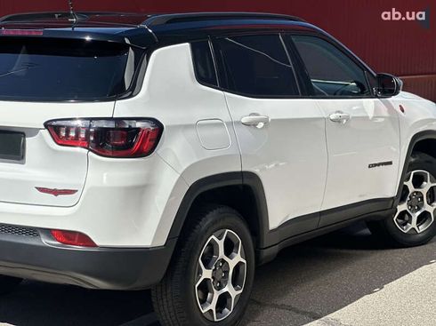Jeep Compass 2022 - фото 26