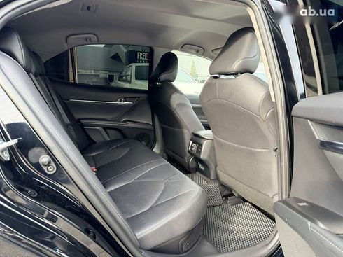 Toyota Camry 2023 - фото 29
