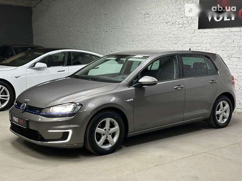 Volkswagen e-Golf 2015 - фото 6