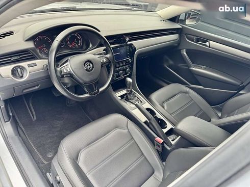 Volkswagen Passat 2020 - фото 19