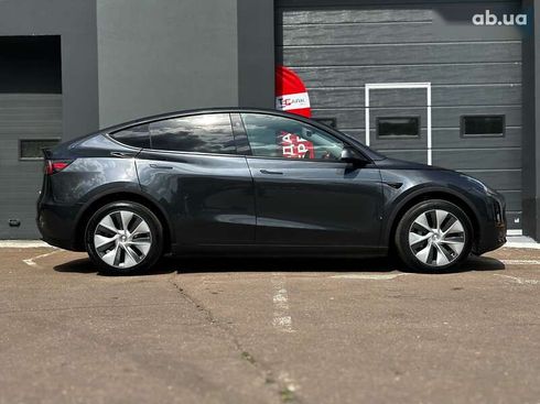 Tesla Model Y 2024 - фото 10