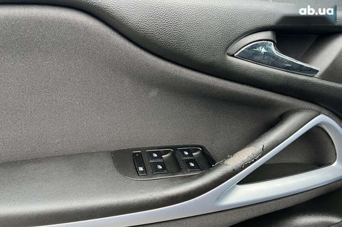 Opel Zafira 2012 - фото 9