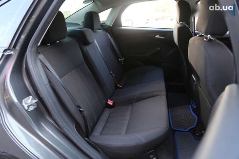 Ford Focus 2016 - фото 11