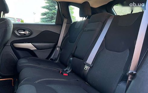 Jeep Cherokee 2016 - фото 11