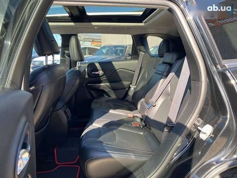Jeep Cherokee 2018 - фото 23