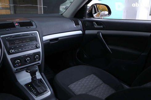 Skoda Octavia 2012 - фото 11