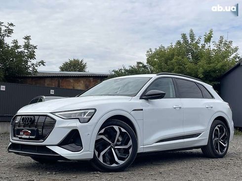 Audi E-Tron 2022 - фото 4