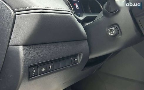 Toyota Venza 2021 - фото 15