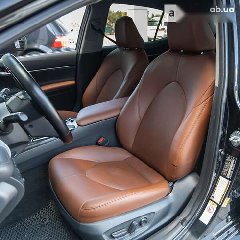 Toyota Camry 2017 - фото 16