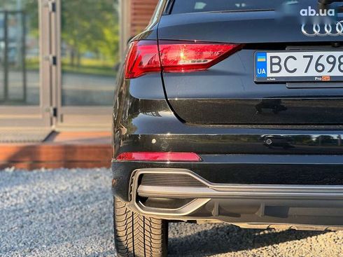 Audi Q3 2019 - фото 15