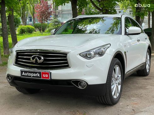 Infiniti QX70 2013 белый - фото 2