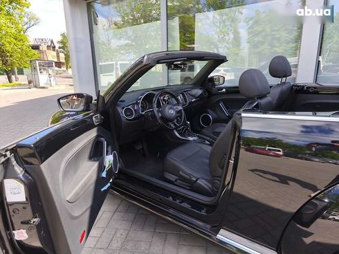 Volkswagen Beetle 2017 - фото 19